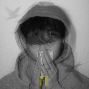 男主持人露臀视频
